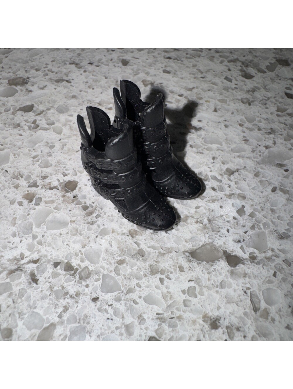 Mattel Barbie Doll Fashionista Shoes Replacement black buckle strap heels